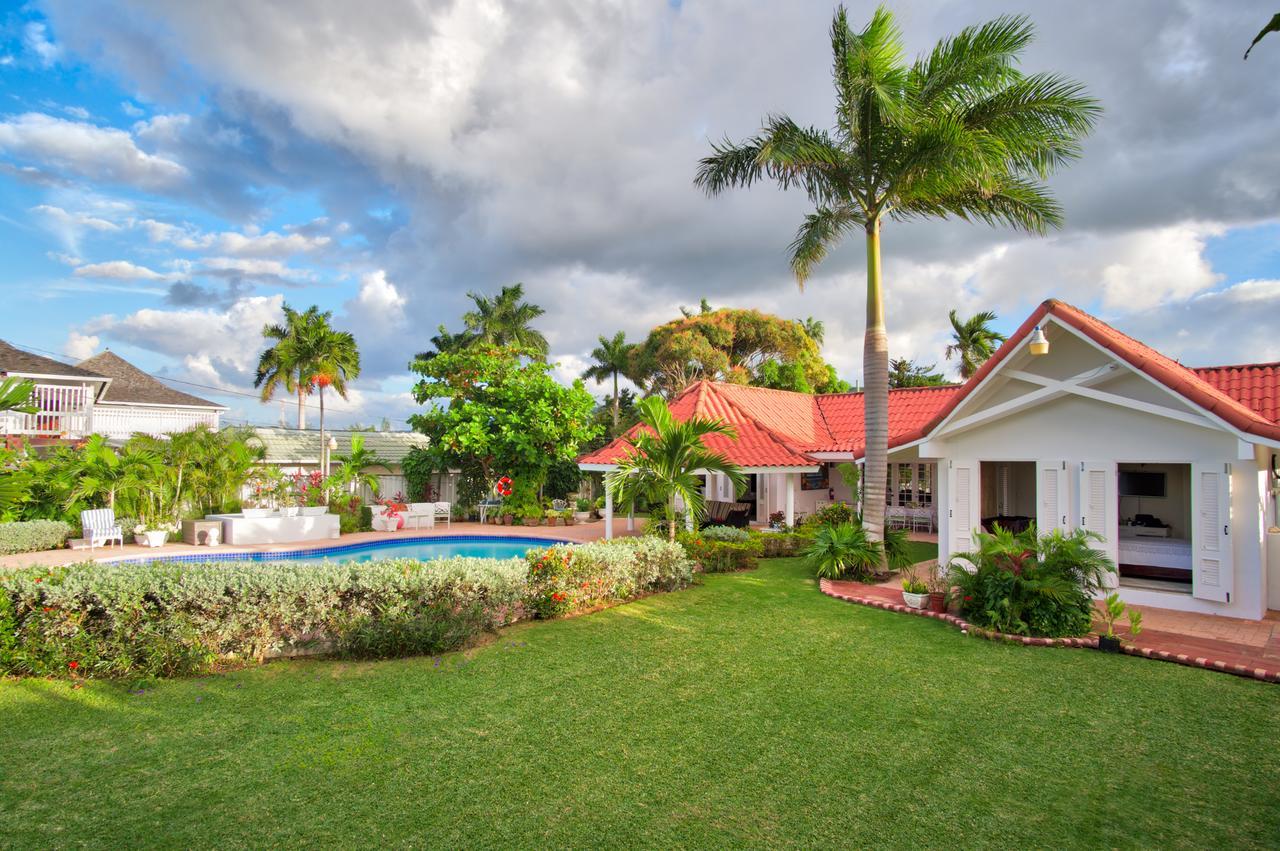 Sunspot Villa Ранэвей-Бей Экстерьер фото