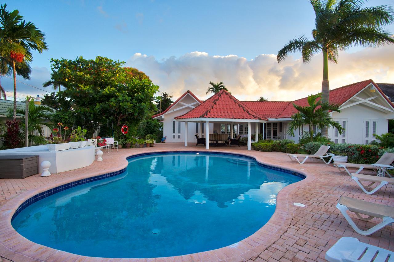 Sunspot Villa Ранэвей-Бей Экстерьер фото
